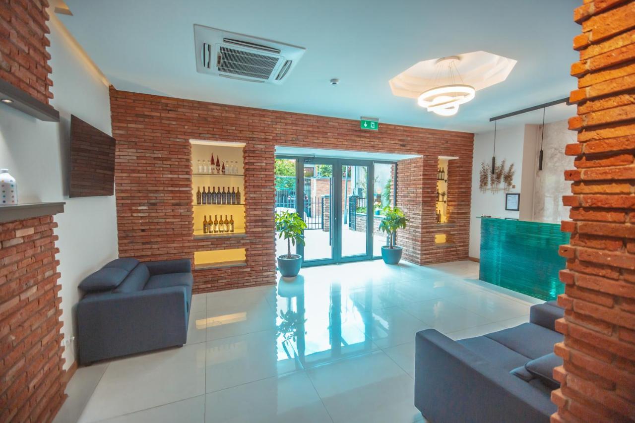 Hotel Banovani Tbilisi Exterior photo